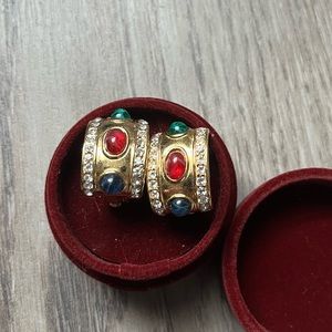 VINTAGE GIVENCHY GOLD PLATED Gripoix  RHINESTONE EARRINGS